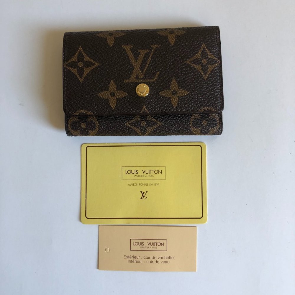 Louis Vuitton Key Wallet